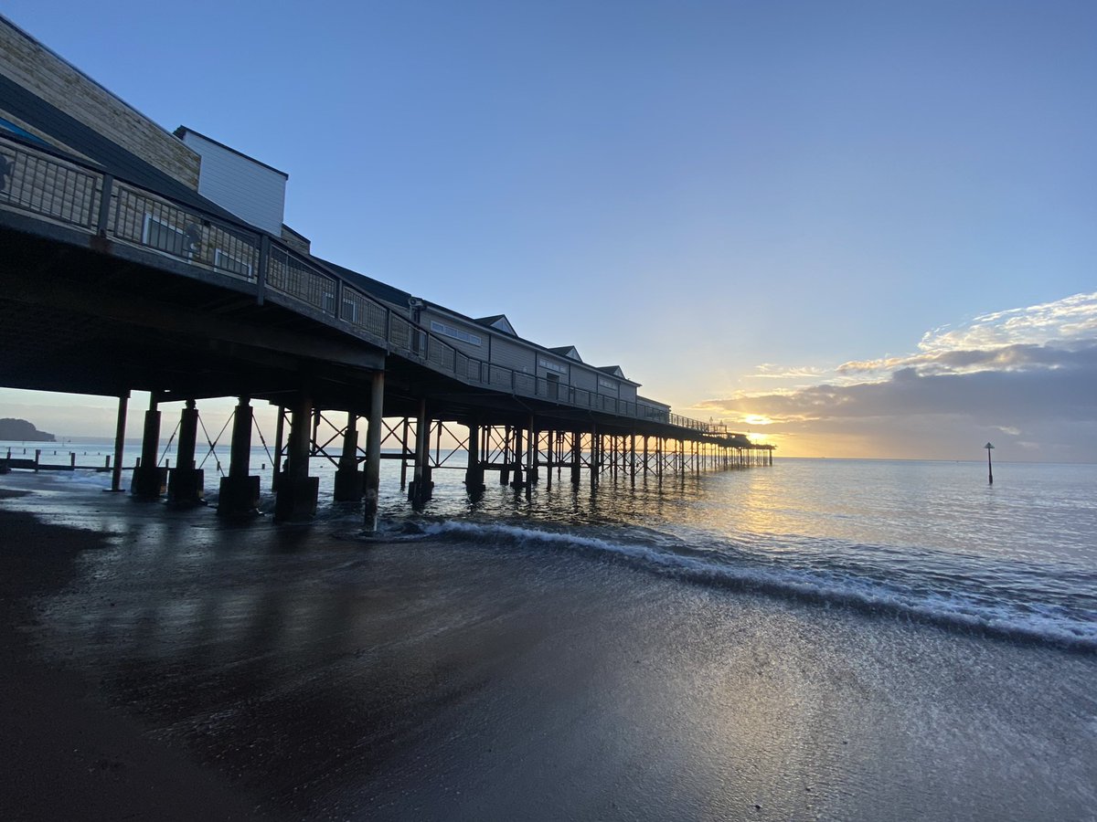 BigAlG's tweet image. @TeignmouthPier @TeignmouthSkies