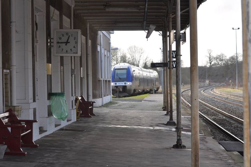 CheminsdeFerTC's tweet photo. Région Grand-Est veut rouvrir la ligne en jouant sur la concurrence entre opérateurs. Où en est la desserte de Mirecourt, Vittel, Contrexéville -> @LigneNcyContrex
1- #Contrexéville. #X76500 en 19 -> adlf.Nancy.Merrey
2- #Merrey en 08 de Philippe Brenet -> https://t.co/DVenc7RMqY https://t.co/dFkNN5Nr45