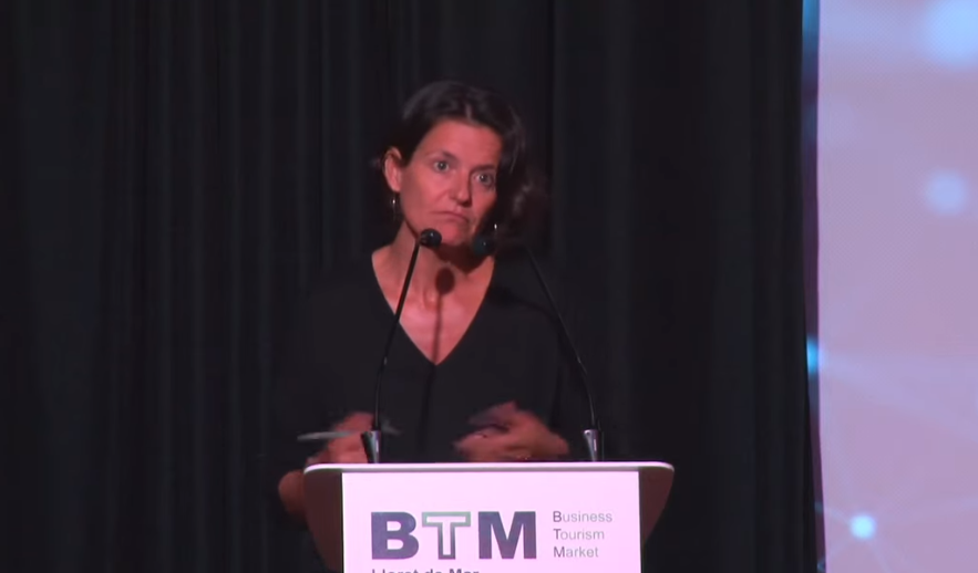 EFEcomunica's tweet image. #6btmlloretforum

@MartaDomenech1 (@turismecat) habló de los retos ante el #CambioClimatico, donde administración y empresas deben de ir de la mano

@btmlloretforum @costabrava @fundacioguitart
Directo en youtube.com/watch?v=ph-P4v…