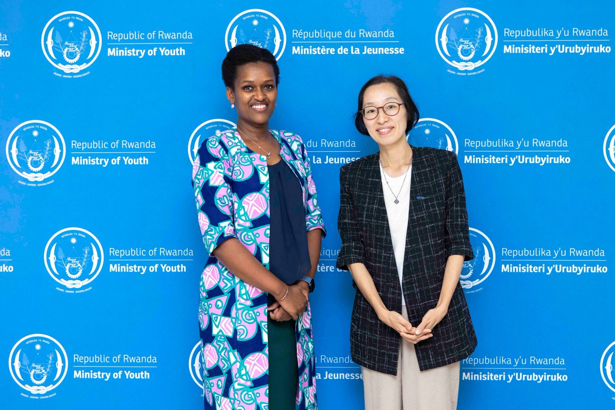 RwandaYouthArts's tweet photo. Yesterday, Minister of State for Youth, @XandrineUmutoni welcomed the new Country Director of @KOICA_Rwanda, KIM Jinhwa, and engaged in a fruitful conversation regarding the already existing partnership in youth empowerment. https://t.co/OQi8TwbyRx