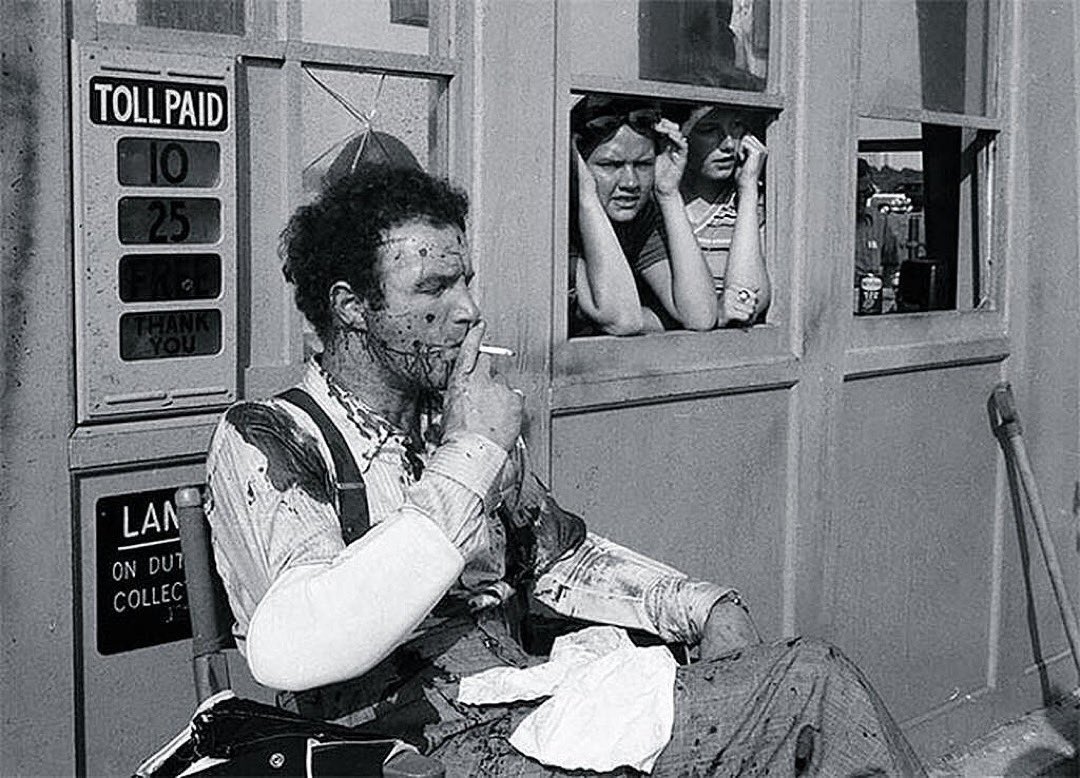 TheCinesthetic's tweet image. James Caan having a break on the set of The Godfather