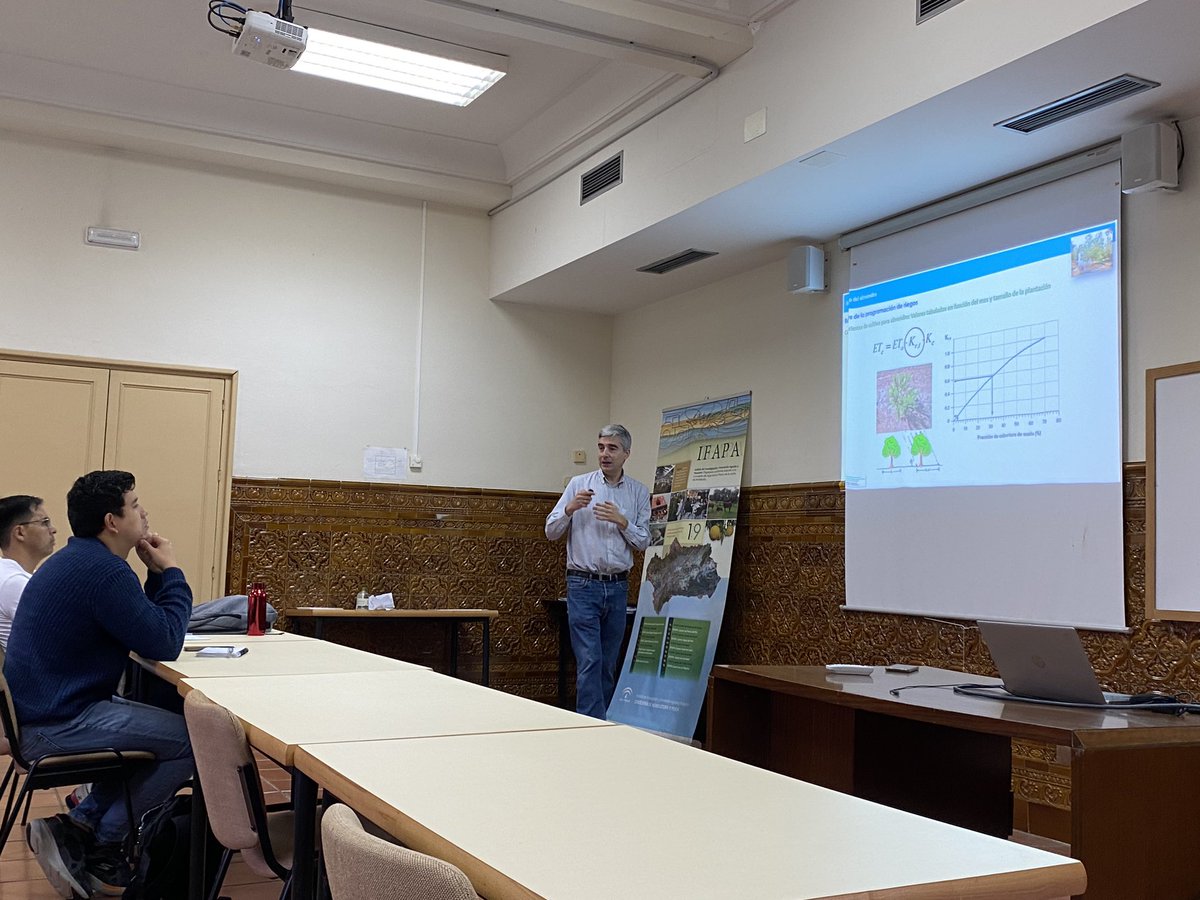 Aprendiendo la Programación de riego del almendro de la mano de Ignacio Lorite 👏👏👏👏