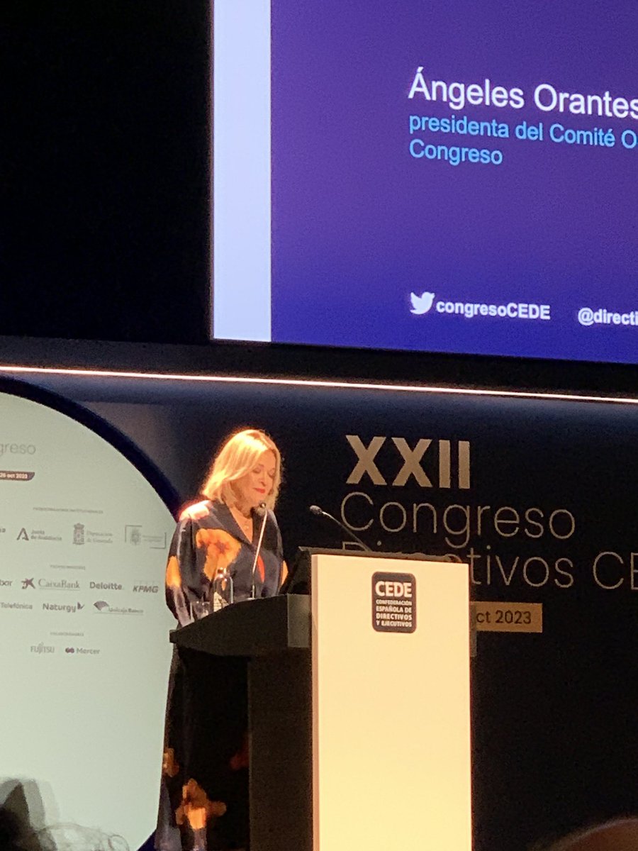 Ángeles Orantes-Zurita inaugurando  la apertura del XXII Congreso <a href="/directivosCEDE/">Fundación CEDE</a> en <a href="/pcongresosgrx/">Palacio de Congresos de Granada.</a>
