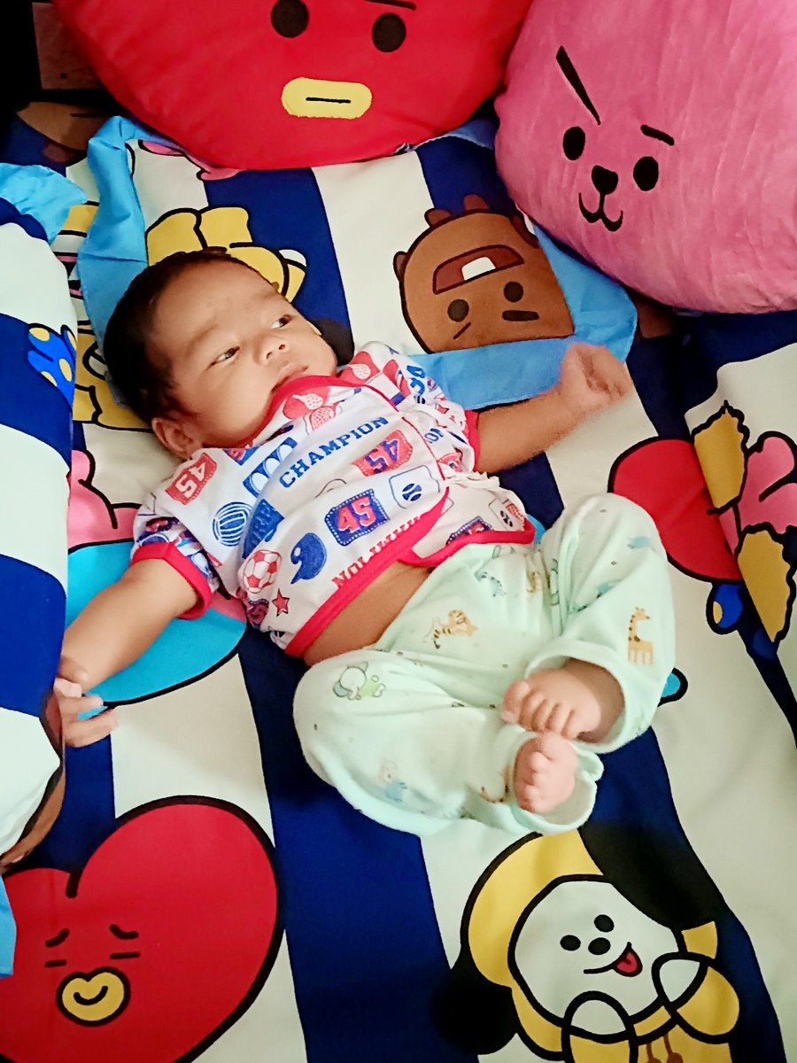 Not sure if I have the right to do this pero kakapalan ko na po mukha ko. My Gabriel Nycolai, my "baby Army" needs your help. He was diagnosed with pneumonia and thalassemia, he is only two months old. He needs to be confined for blood transfusion and treatment for infection. +++