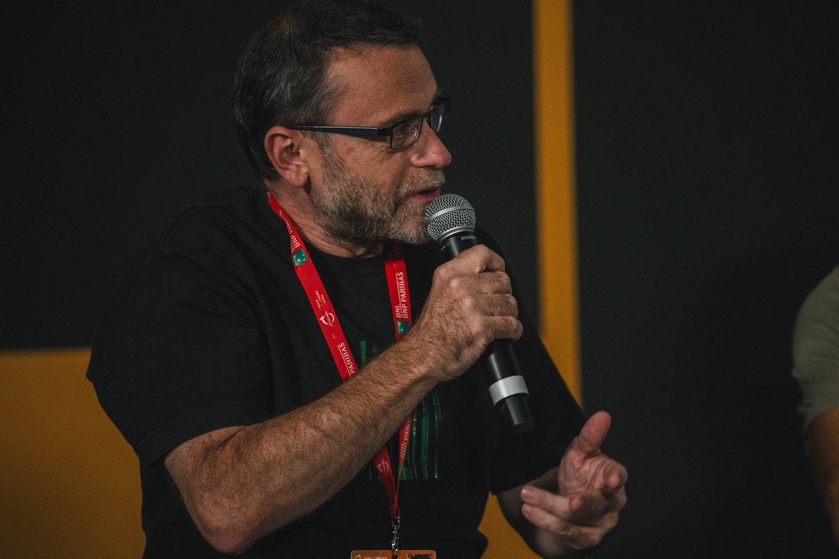 ScuolaVolonte's tweet photo. Franco Dassisti, Boris Sollazzo, Alberto Crespi e Dario Zonta, voci delle storiche trasmissioni radiofoniche La rosa purpurea (Radio24) e Hollywood party (Radio 3), si sono confrontate sul tema della divulgazione radiofonica del cinema. 

Ph Eugenio Battaglini https://t.co/spn4Gs1jCF