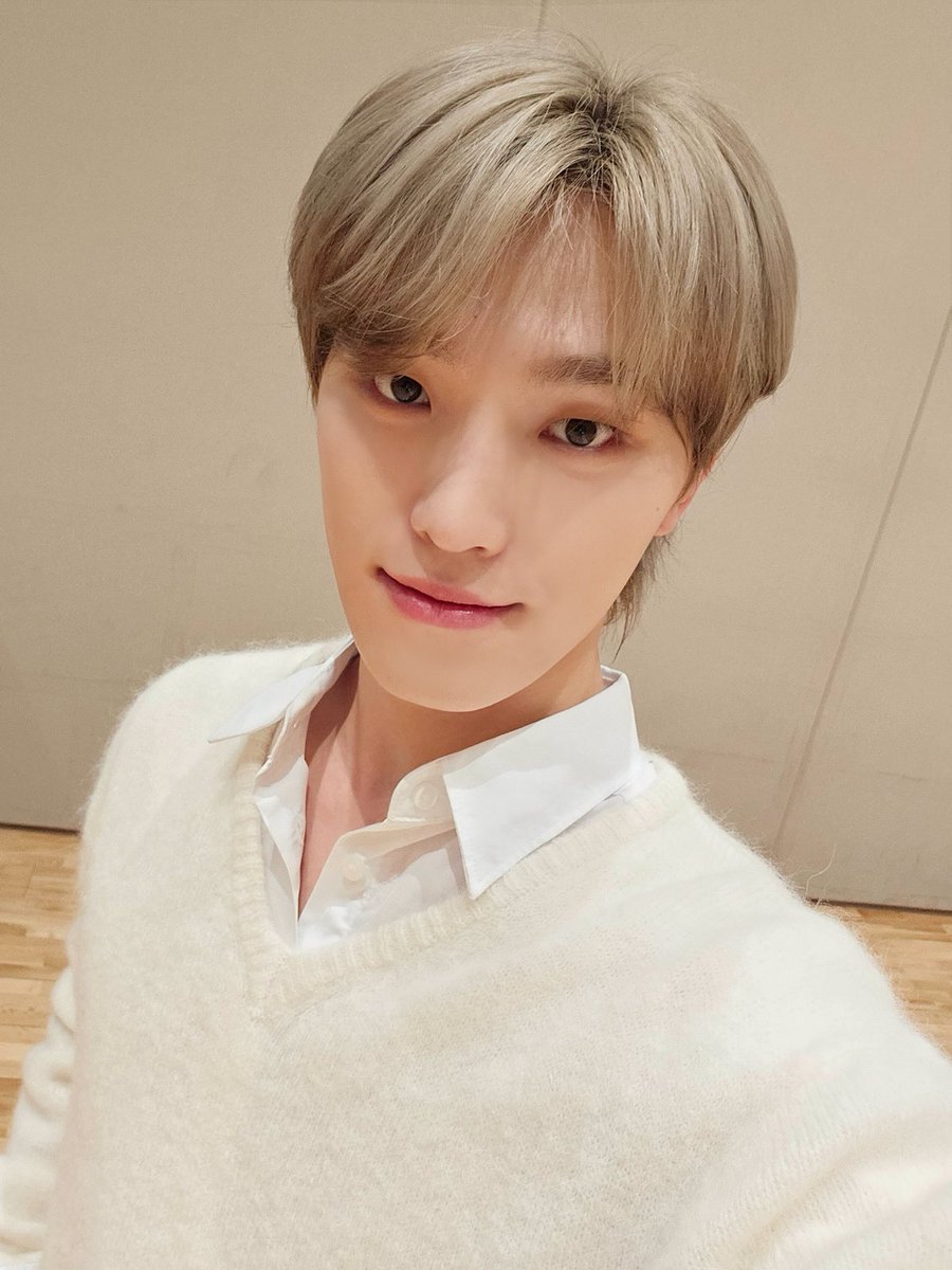 [17'S 디노] #은채의스타일기
춤짱수달 아기 디노의 선배미 넘쳤던 모습

#아기들의_만남_기쁘다