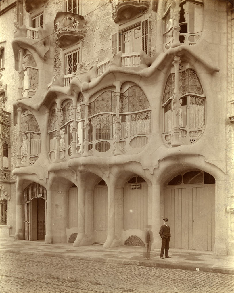 Efemèrides d'Arquitectura tweet media