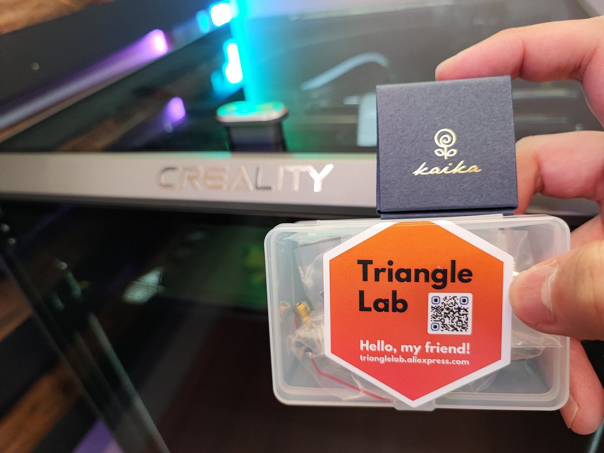 suilab_ken's tweet photo. Creality K1 MaxにTriangle LabのCHCB-OTホットエンドを取り付けた!
これでMK8ノズルが使えるようになったので、耐摩耗kaikaの受け入れ準備ができた🦾
手始めにkaika840を付けて印刷してる👀 https://t.co/RHpxvXQnRH
#aff #テクダイヤ #creality #crealityk1max #trianglelab https://t.co/i934iBY9ez