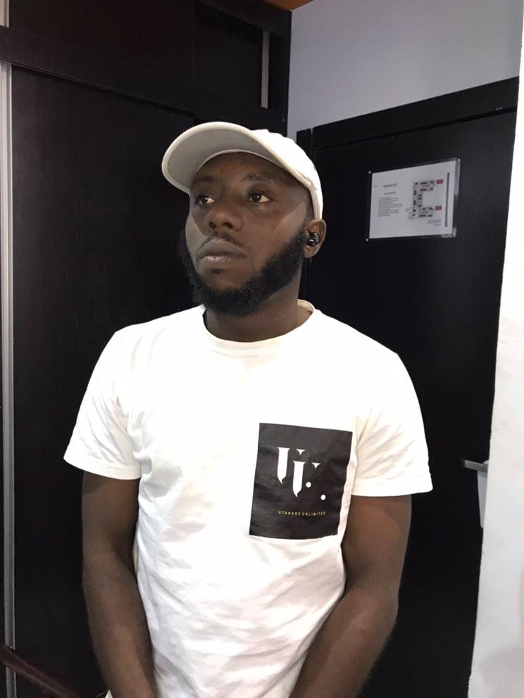 theprofkayode's tweet photo. Day 26: I am grateful for divine surprises.

Shirt by @utangbefashion

#31daysgratitudechallenge #profkayode https://t.co/MavHgfwMJy