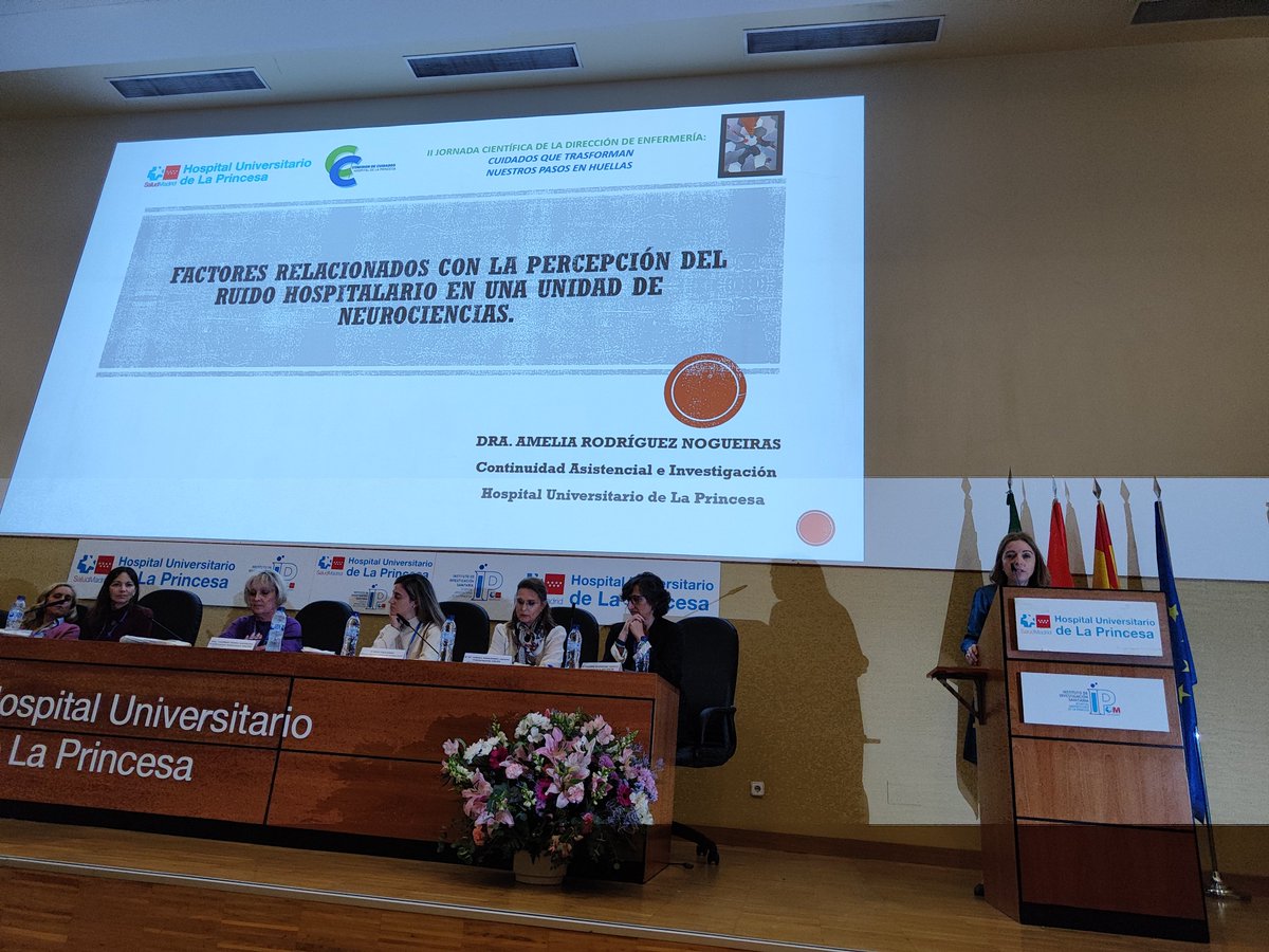 jornadashlpr's tweet photo. ➡️ Primera ponente de la Mesa Redonda I #IIJornadaHLPR:

🗣️ Dra. Amelia Rodríguez Nogueiras. Enfermera de Continuidad Asistencial e Investigación #HULPR 

🔹"Factores relacionados con la percepción del ruido hospitalario en una unidad de neurociencias"🔹

#ComisionCuidados https://t.co/K3VB6GBQsz