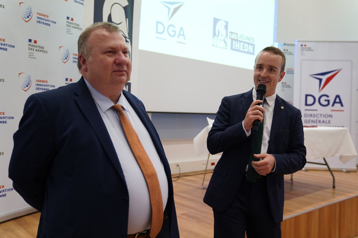 Délégué général pour l’armement tweet media