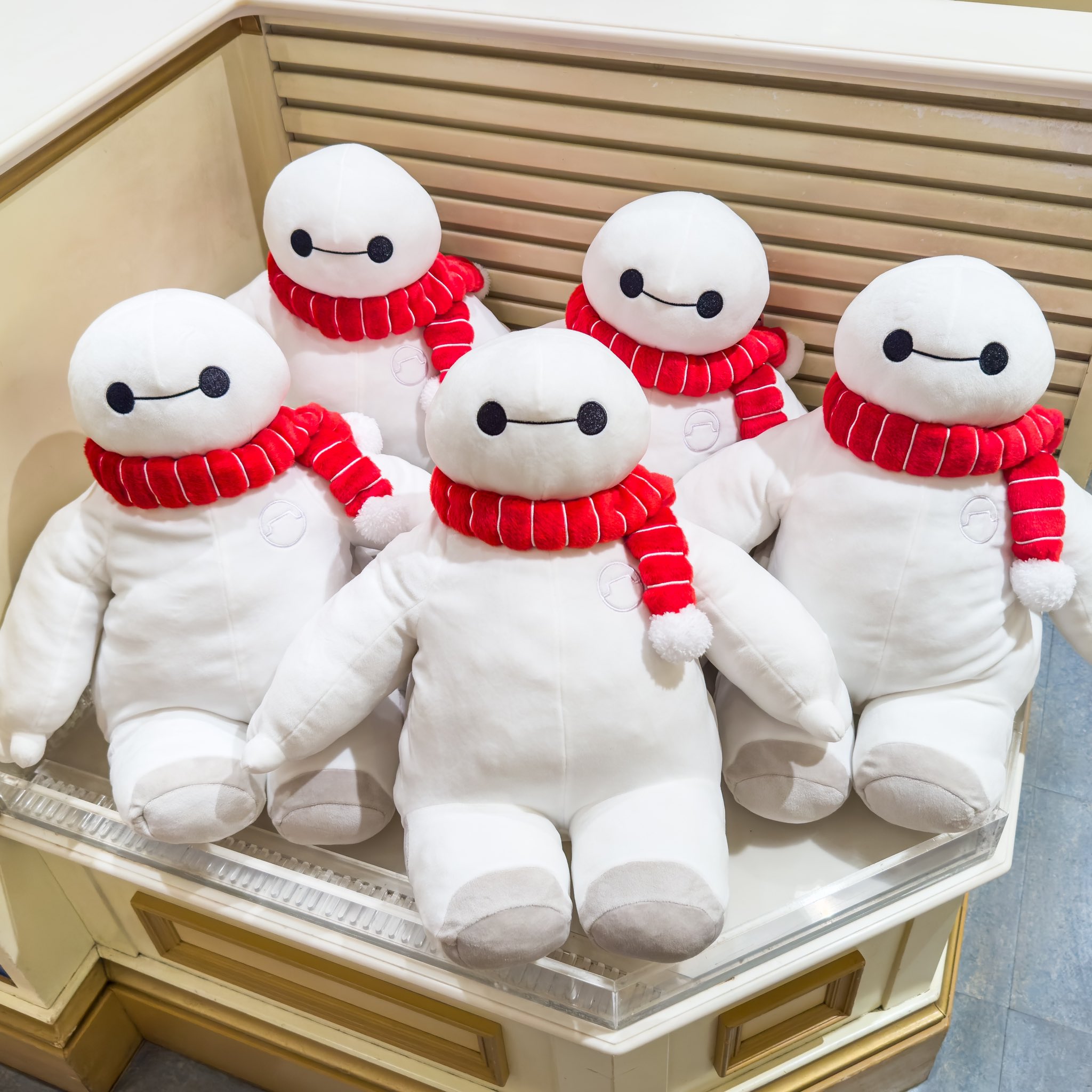 ベイマックス 特大ぬいぐるみ 東京ディズニーリゾート