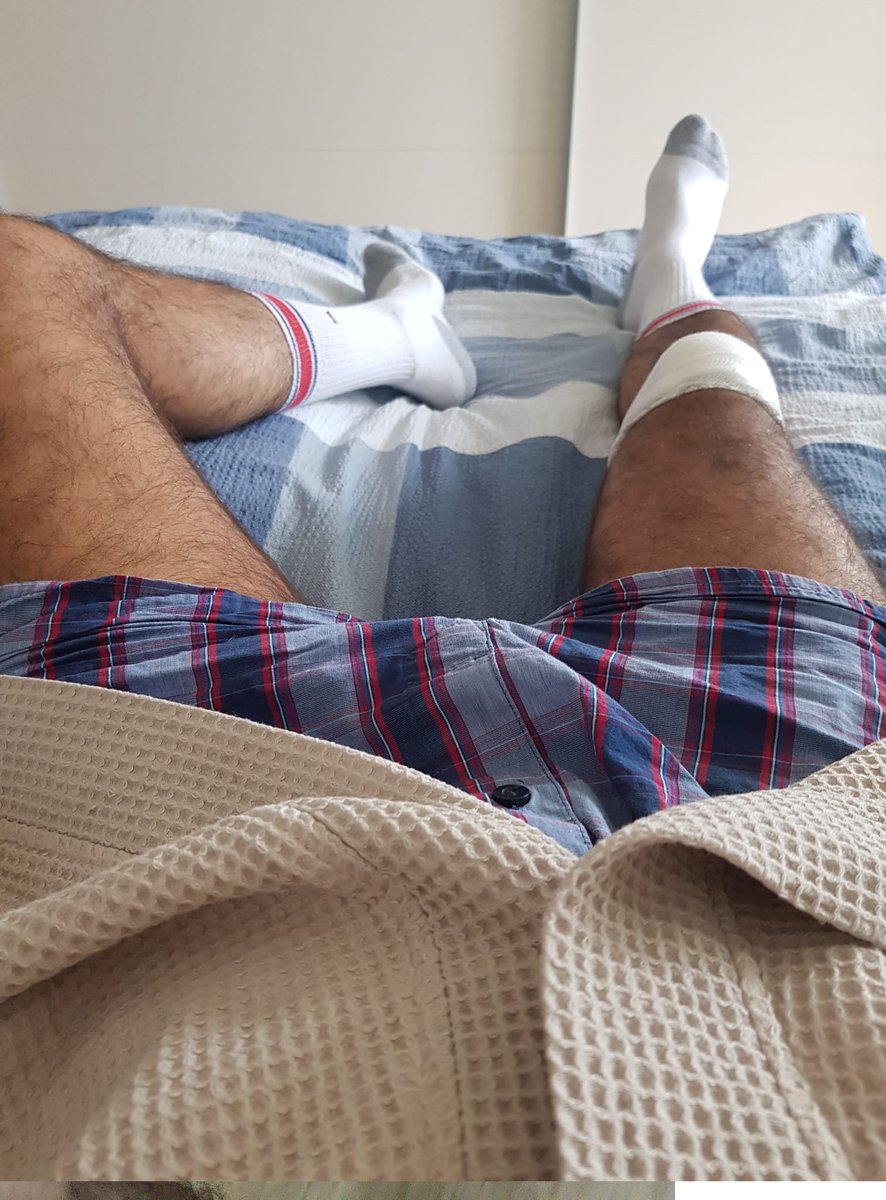mr_berlino's tweet photo. Not been well last few days need hugs 🤕🥴 https://t.co/Q6wtGJsjDd