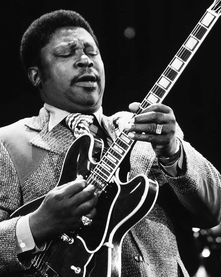 Oiconprints's tweet photo. “The thrill is gone”

B.B. King 🎸 
The Thrill Is Gone released 1969
Written by B.B King, Roy Hawkins and Rick Darnell

#bbking #thethrillisgone #1969 #sixties #blues #guitar #guitarist #bluesguitarist #bluesguitar #king https://t.co/c5PfsytLuv