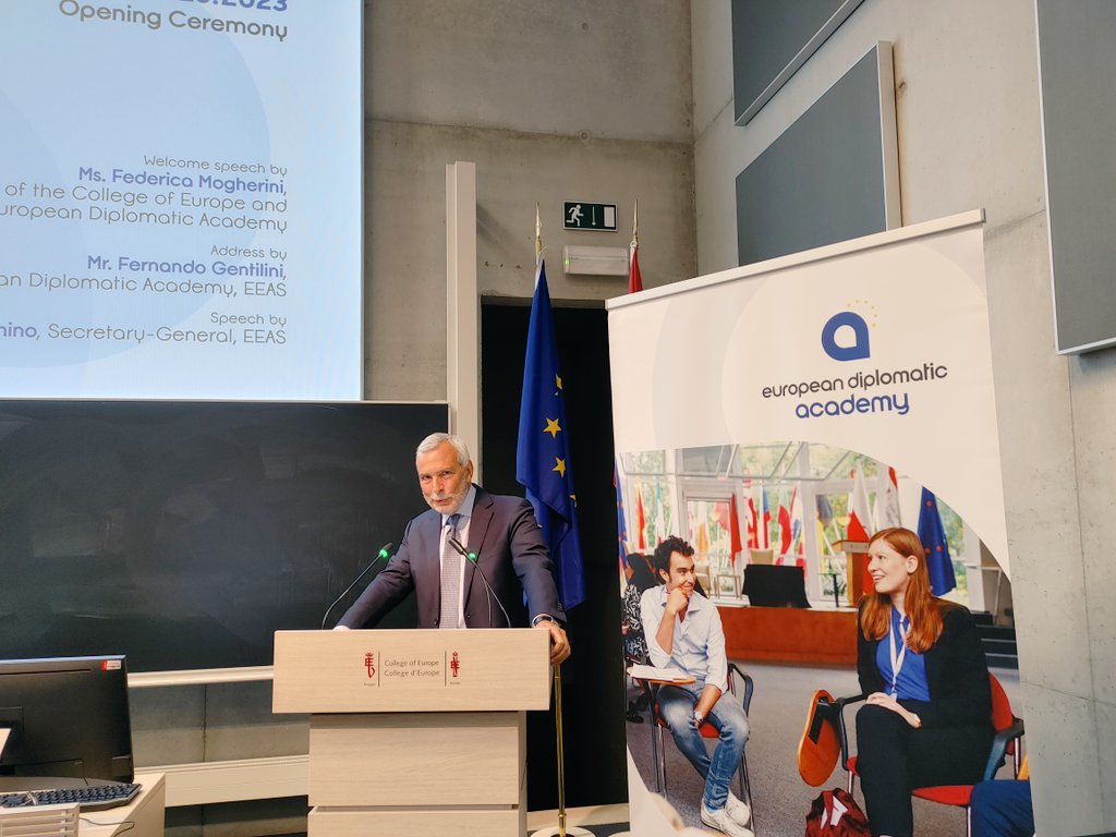 ClaraDIanni's tweet photo. #Throwback to last Thurday's opening ceremony of the @EUDiploAcademy with @EEAS_SecGen Amb. Sannino and Director @FedericaMog . Thanks to @markokomsoHR for the selfie and for sharing the first row with me! https://t.co/lPLnKWqVUw