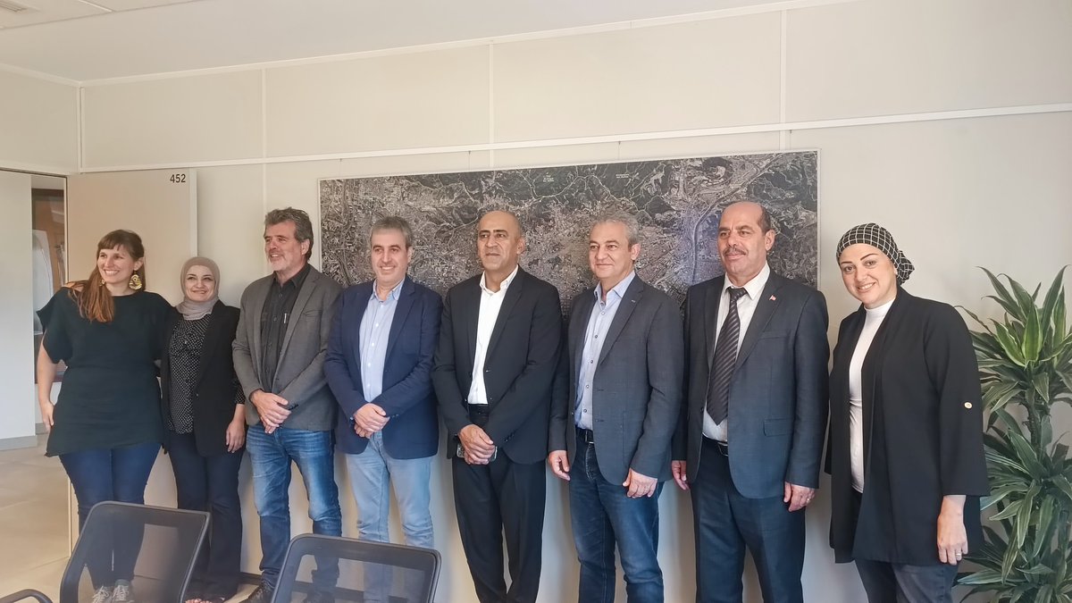 sdvtunis's tweet photo. Le Secrétaire Général de Tunis, M. Slimane El Golli, a participé à la visite d'étude du projet HERA, organisée par MedCités et la Mairie de Barcelone, du 23 au 25 octobre. https://t.co/922DNbaeqU