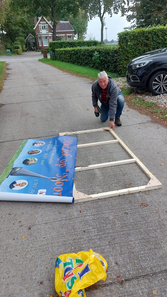 loshermanos56's tweet photo. We zijn er klaar voor. Welkom op 11 november in de #Klinker: Muziek op Noord. M.m.v. Joyce Kranenborg, Josien Bakker, Erik Hulsegge en Alex Vissering. @rtvnoord @gemeenteoldambt @fanfarews #concert #welkom https://t.co/pIGkJTPnuH