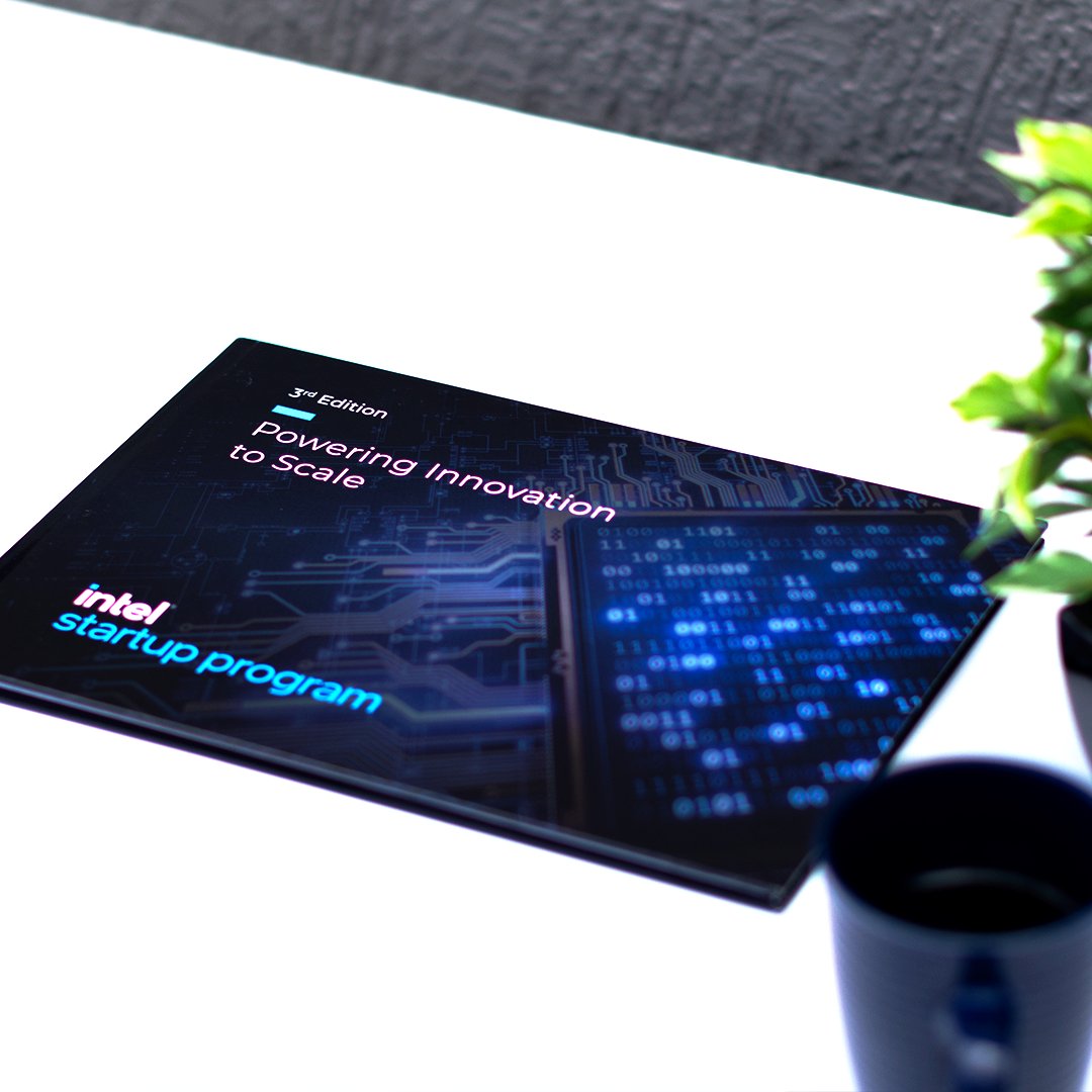 IntelIndia's tweet image. The #IntelStartupProgram is more than just an accelerator; it&apos;s our commitment to nurturing the Deep Tech ecosystem.

We&apos;re empowering #DeepTechStartups to turn their ideas into reality. 
Learn more: intel.ly/8677

#GlobalImpact #Innovation