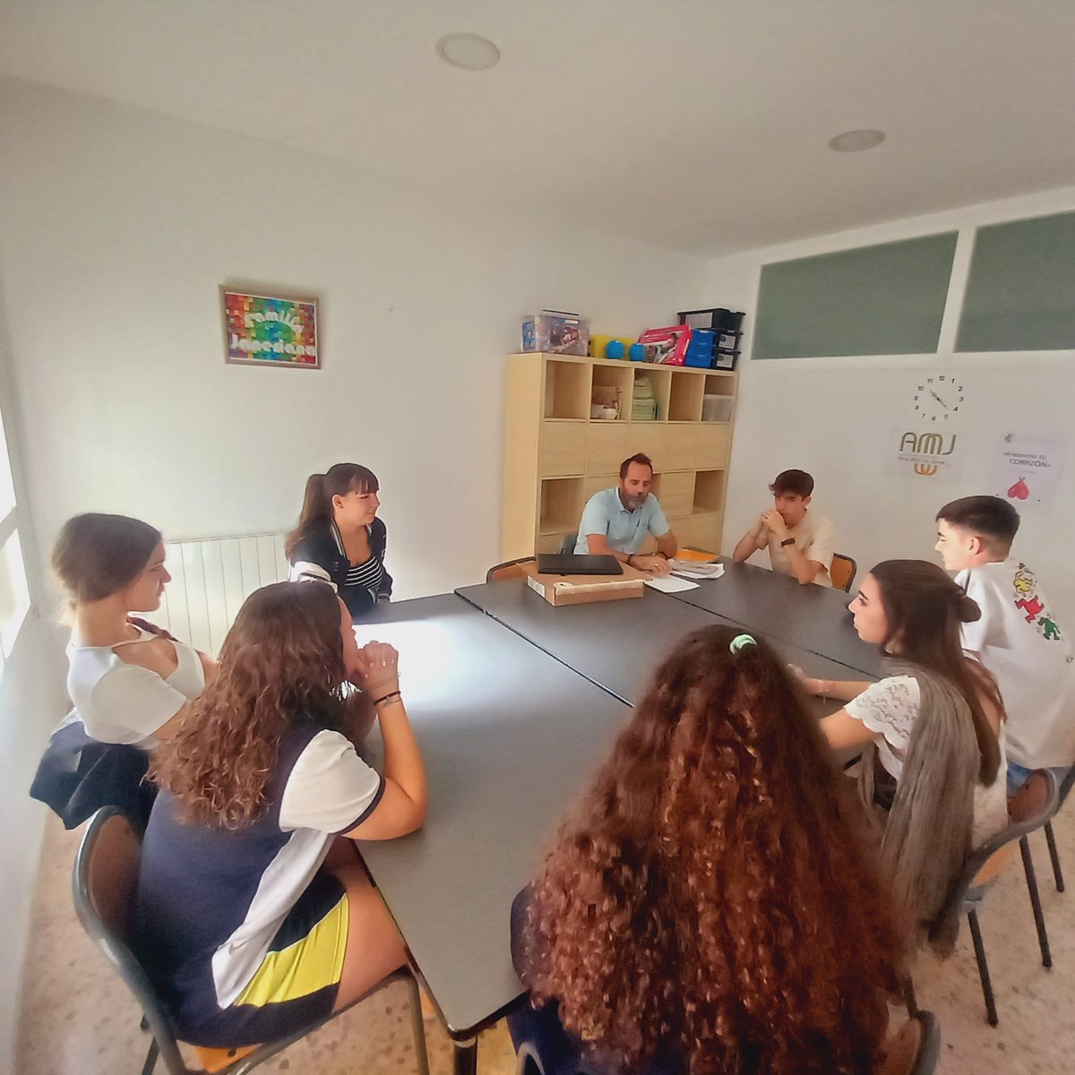 Desde el curso pasado contamos con la figura del Delegado de Pastoral en la ESO y en BTO. Agradecemos su implicación y entusiasmo porque con ellos podemos realizar actividades que ayuden a vivir nuestros valores, nuestro carácter propio, con un lenguaje que llegue a todos.