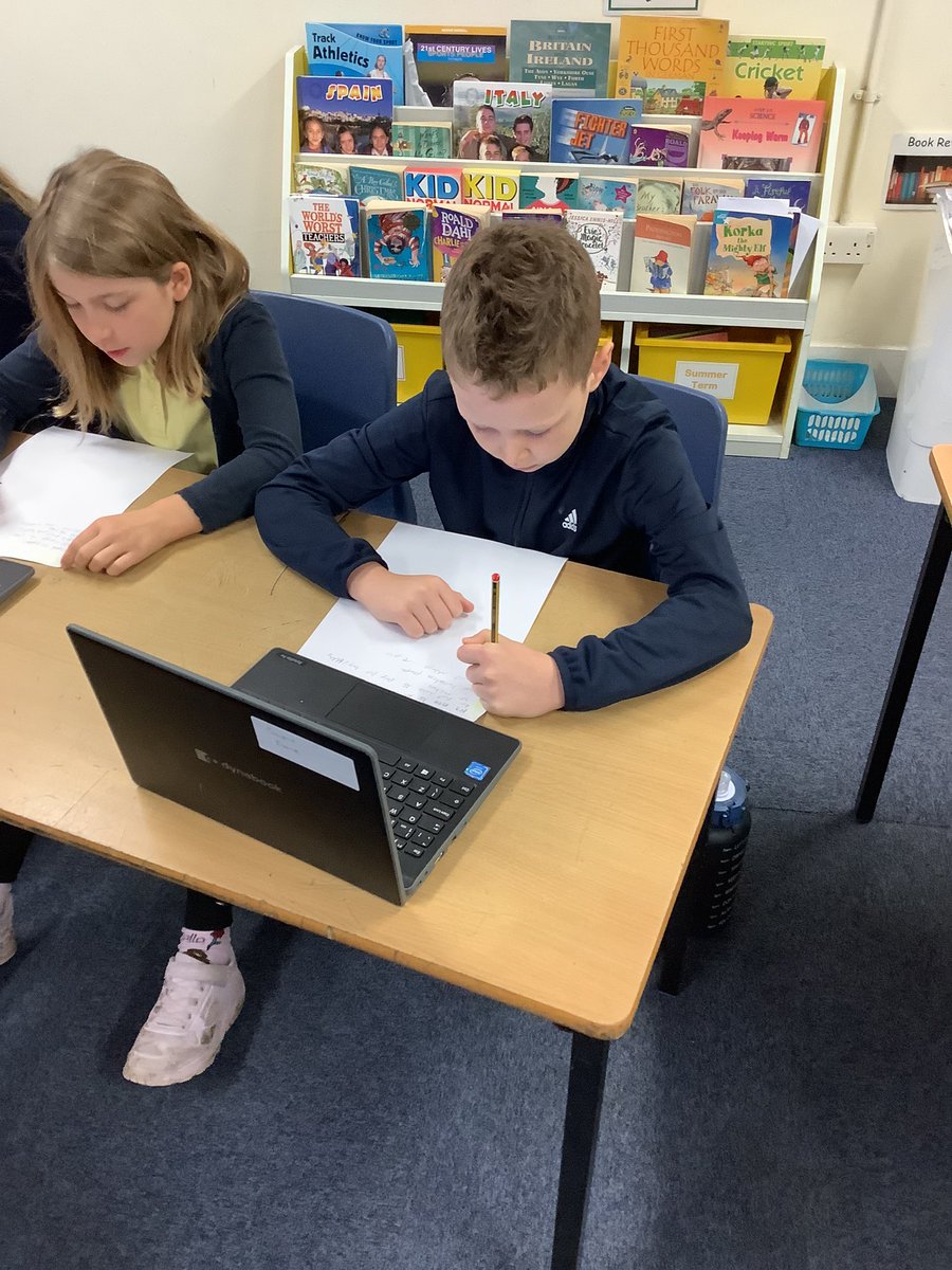 CroxbyPrimary's tweet photo. Year four swans are enjoying their personal response reading lesson. Having read about Martin Luther King and his famous speech about dreams, the children have been writing their own list of hopes and dreams! #croxbymagic https://t.co/DFqnDpahSz