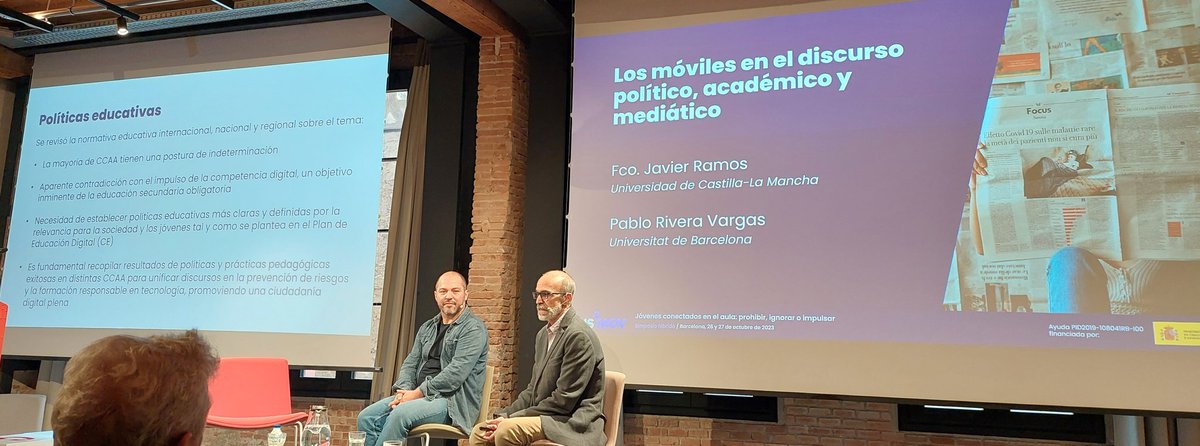 FAPA_Giner_Rios's tweet photo. SIMPOSIO: "Jóvenes conectados en el aula: prohibir, ignorar o impulsar". #USMOV 👇🏻
https://t.co/MuxkpsGZ0v
✔Los móviles en el discurso político, académico y mediático.
Fco Javier Ramos @uclm_es
Pablo Rivera @UniBarcelona
#Barcelona
@CienciaGob https://t.co/YI57qEwTI6