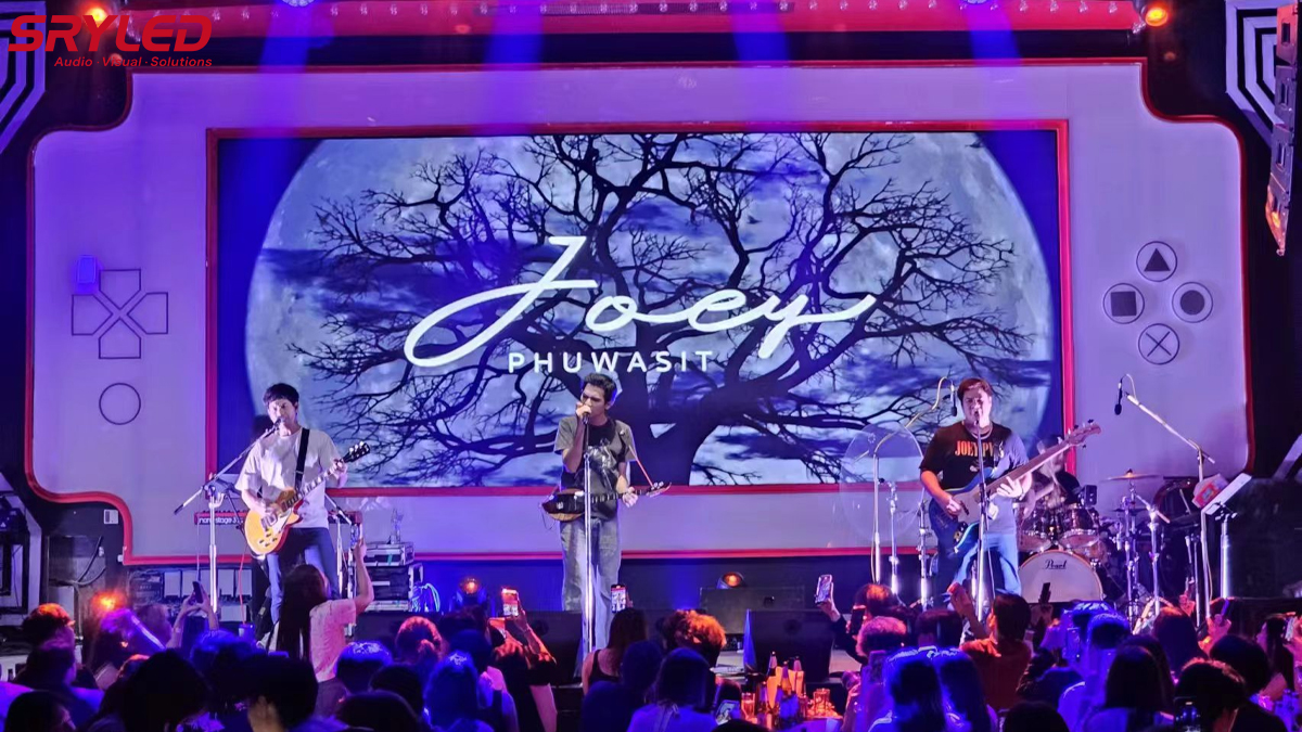 sryled's tweet image. 【#SRYLED_Thailand_Case】

Outdoor P2.6 LED display at Thai Bars!
Elevate your nightlife experience with our LED displays at Thai bars. Brighten the vibe, ignite the atmosphere, and make memories that pop! 
#LEDdisplayfactory  #leddisplay 

Learn More:sryled.com