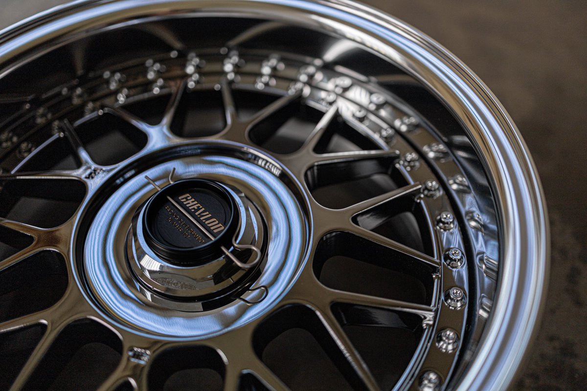 akane_600_'s tweet photo. ・New wheel ・

SUPERSTAR  
CHEVLON RACING M1+

7.5j+13 https://t.co/STRgjEJg9X