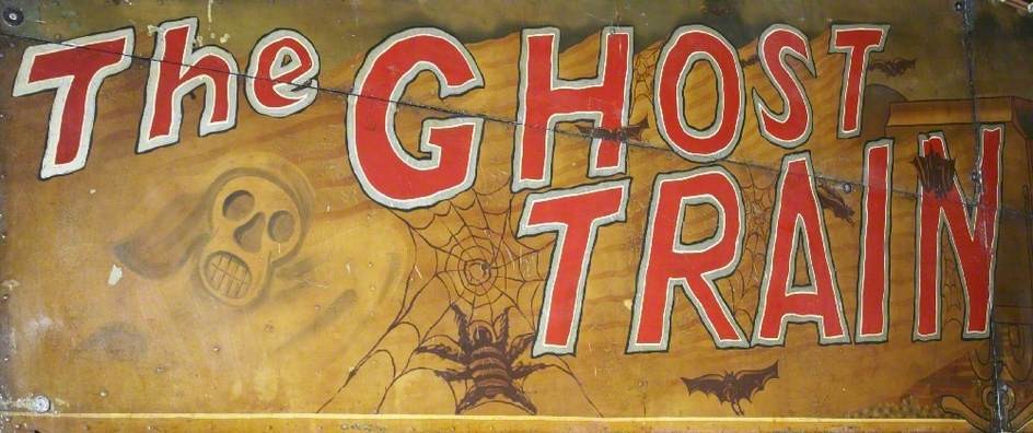 BuxtonMuseum's tweet image. #SpookyArt for #Halloween 🎃🧹🕸️🐈

Did anyone else think the #GhostTrain was seriously spooky when they were kids? 👻🚂😱

🎡 Brett's "Ghost Train" Show Front, from a design by Edwin Hall
📸 The Fairground Heritage Trust
✖️ @DinglesFHC

#OnlineArtExchange 🎨 @artukdotorg
