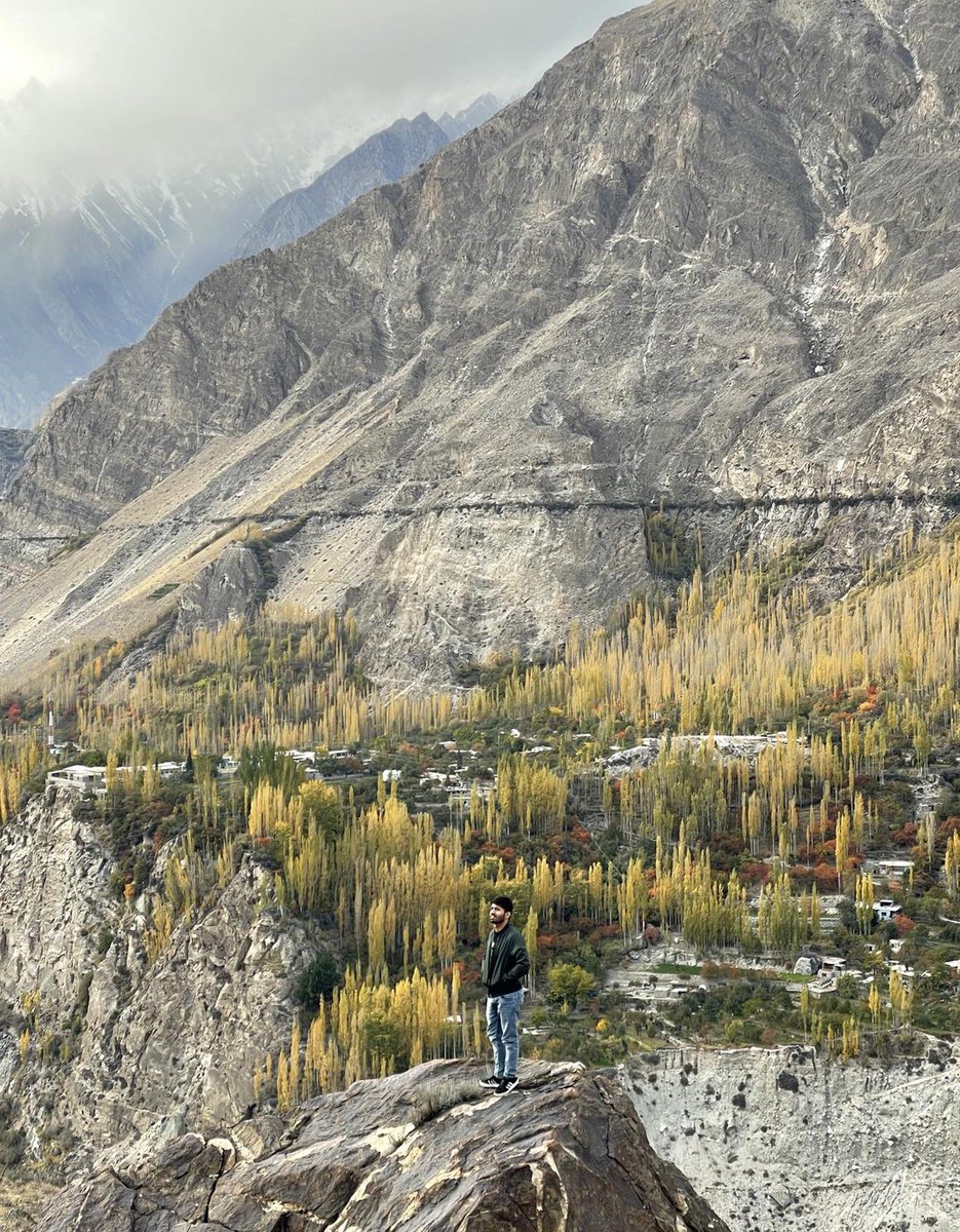 afsarjay's tweet photo. 🍂 #hunza https://t.co/xSFIEdDCoC