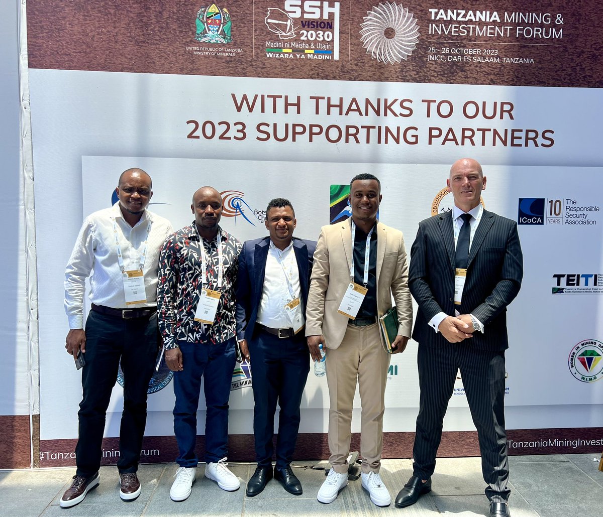 saeedcabdalla's tweet photo. It’s a pleasure to catch up with our partners @MarulaPlc of Bagamoyo Graphite Project and Takela Mining at Tanzania Mining & Investment Forum. @JB_MiningAfrica @KusiniGateway #mining #tanzania #MARU #Critical #materials #KGIP https://t.co/LiC8mAeDre