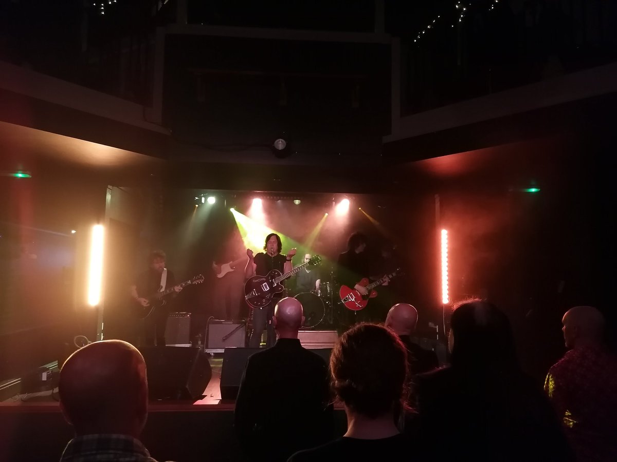 Mid-week late one with @DeadRabbitsuk and @TheWarlocks at Papillon. Worth every second. And great new venue for Southampton! First saw The Warlocks at @joiners in 2003 when I lived there ⛪