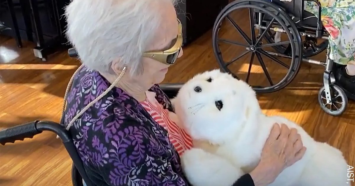 SarayaWorldwide's tweet image. AI ‘companion’ robots: the next must-have health tech? 🦭 wb.md/3tFd4Co 

#robots #companionrobots #healthcare