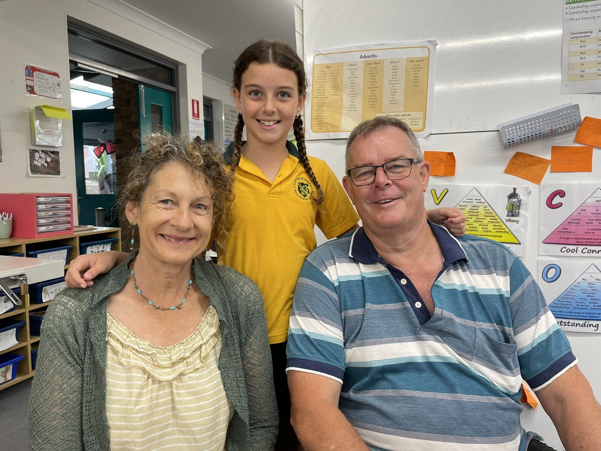 yr4tell's tweet photo. Grandparents Day in Year 4 🌟🌟🌟 https://t.co/MT3P2tXX1w