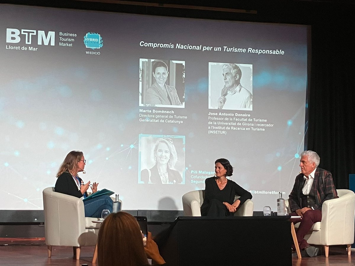 Segundo_Mundo's tweet image. Moments de l entrevista, un regal compartir i conèixer mes a fons el #CompromisNacional #turismeResponsable 
#6btmlloretforum
