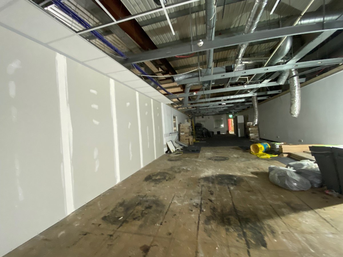 OEinteriors's tweet photo. Strip out completed now new suspended ceilings and walls start to be installed  #ceilings #partitions #flooring  #decor #furniture #design #projectmanaged https://t.co/nbBGDhskx2