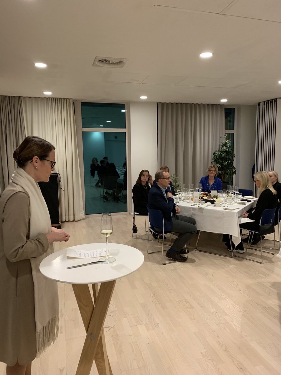 Delighted to host <a href="/SitraFund/">Sitra</a>'s visitors tonight. A good exchange of views on the future of EU, single market and 🇫🇮's role in the 🇪🇺. Thank you for the visit!