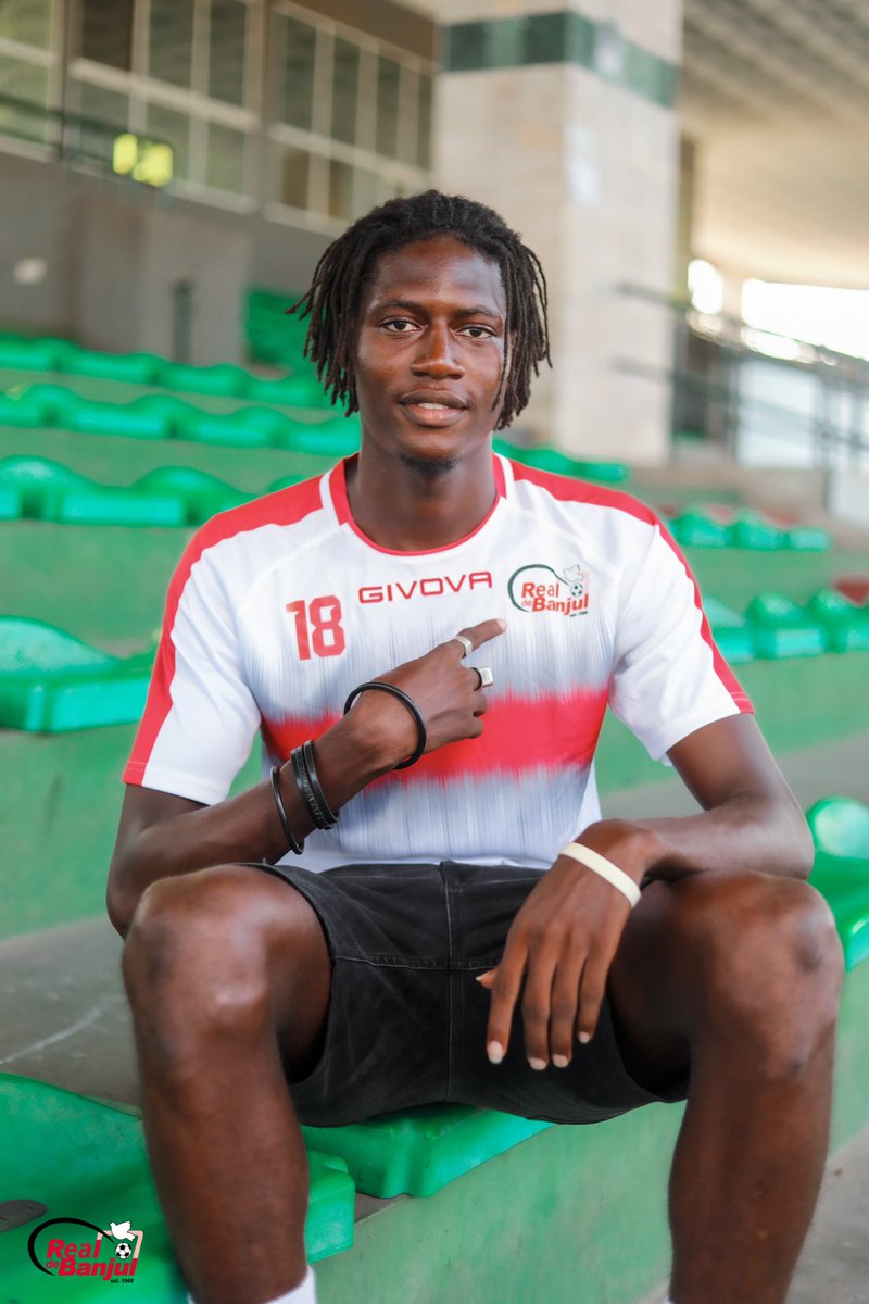 EXCLUSIVE: Unveiling before you is our stunning Home Kit for the 2023/24 season 🤍❤️!

#rdb #cityboys #real4real #thewhites #realdebanjul