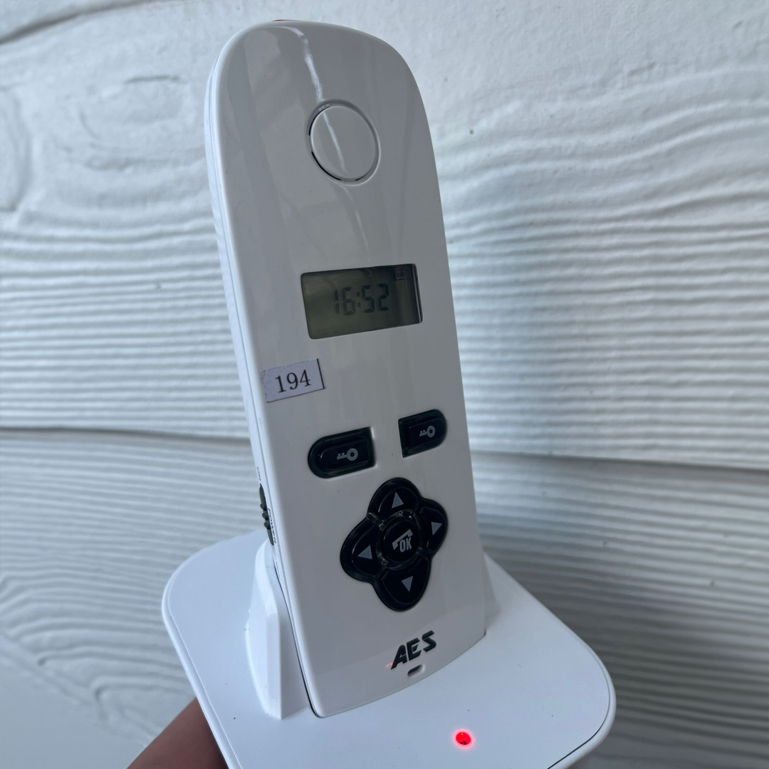 AESglobalonline's tweet image. 😍Wow! This is a beautiful DECT603 Wireless installation by Suffolk Gates in the UK.

The 603 has a long range and can be paired to 4 handsets inside the property.

#gateintercom  #drivewaygates