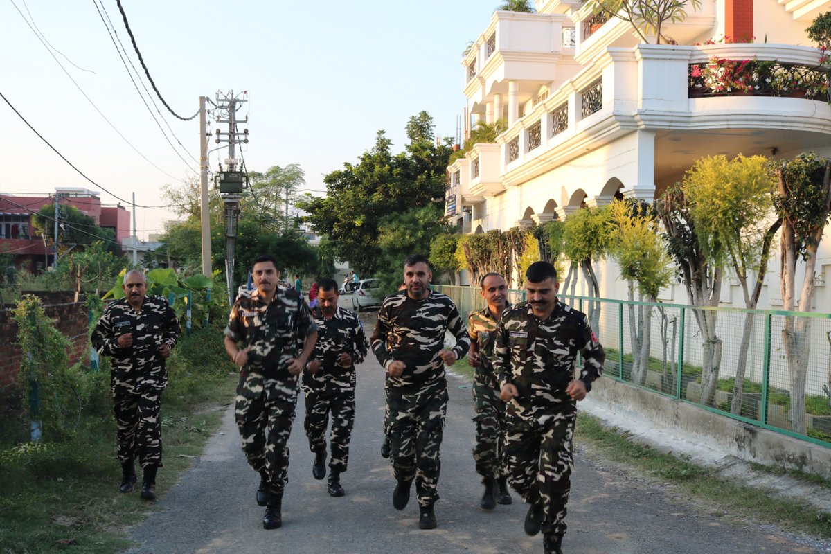 SSBSHQJAMMU's tweet photo. #FitIndiaFreedom Run 4.0- #SwachhBharat , #SwasthBharat in r/o SHQ(spl-ops)SSB,Jammu.dated 26/10/2023
@SSB_INDIA 
@HMOIndia 
@PIBHomeAffairs
@PMOIndia
@DARPG_GoI https://t.co/TOtZkC5NRN