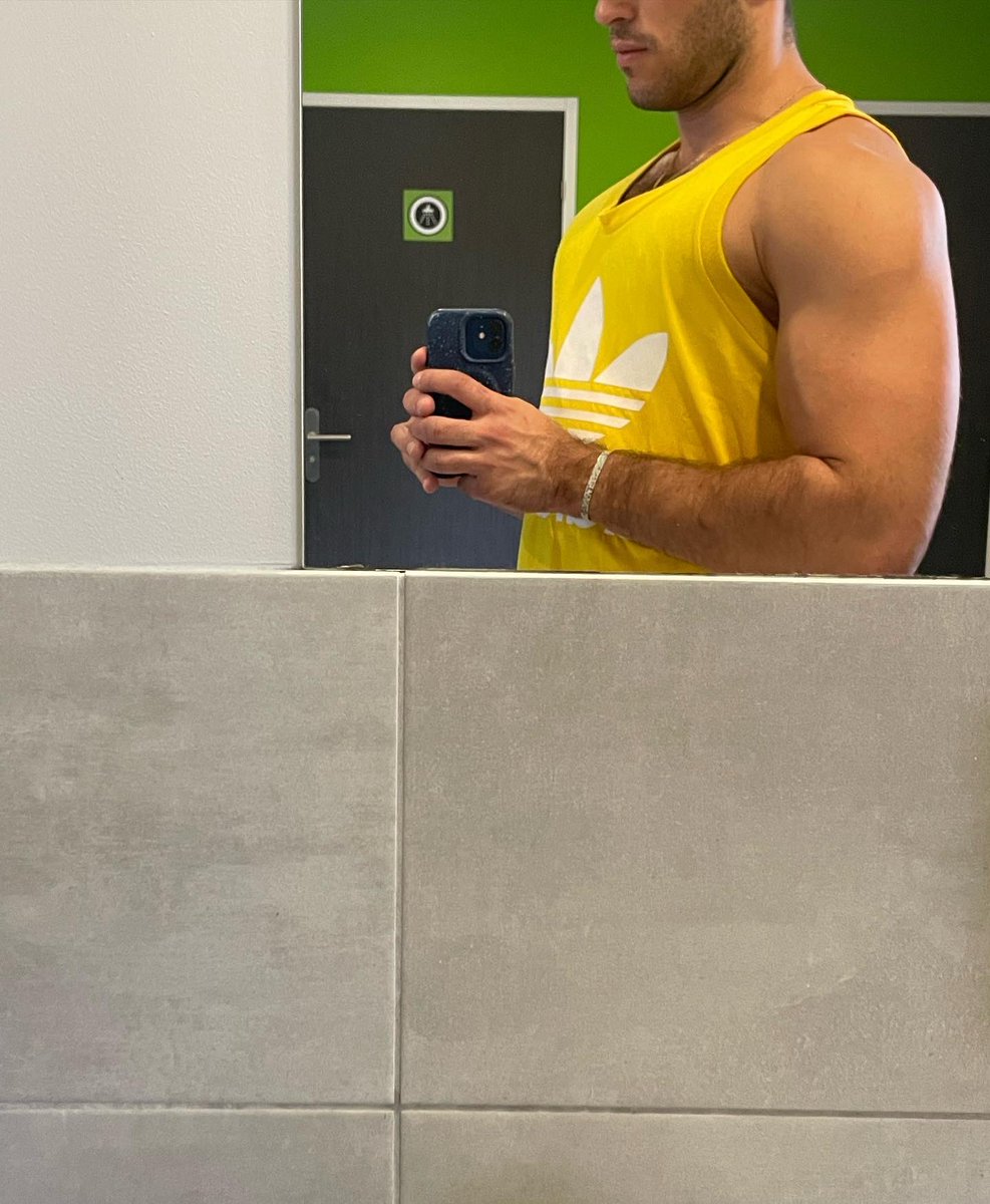 🐥 yet so horny