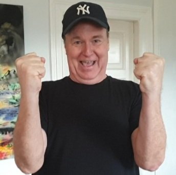 EricGusevik's tweet photo. The "old" has become new.
Gamle Eric 🥯/Nye Eric 💪🏼 https://t.co/UHhbHy5mz5
