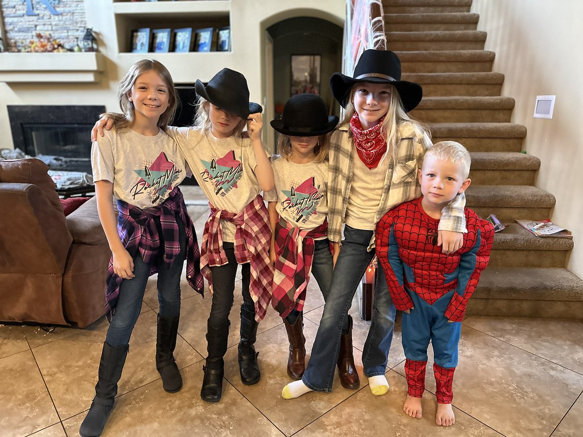 bkalkman's tweet photo. Howdy partners! It’s western day at VVL and these ladies are all ready to roll out. Oh, and it seems Spider-Man made a surprise cameo today, too! Hope you have a fantastic day. #halloweenspirit #kalkmanstrong https://t.co/Vubc9sHHVJ