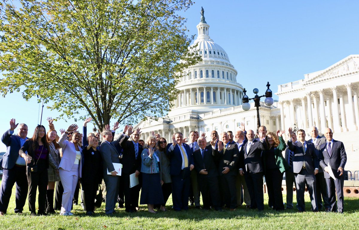 Dina Titus tweet media