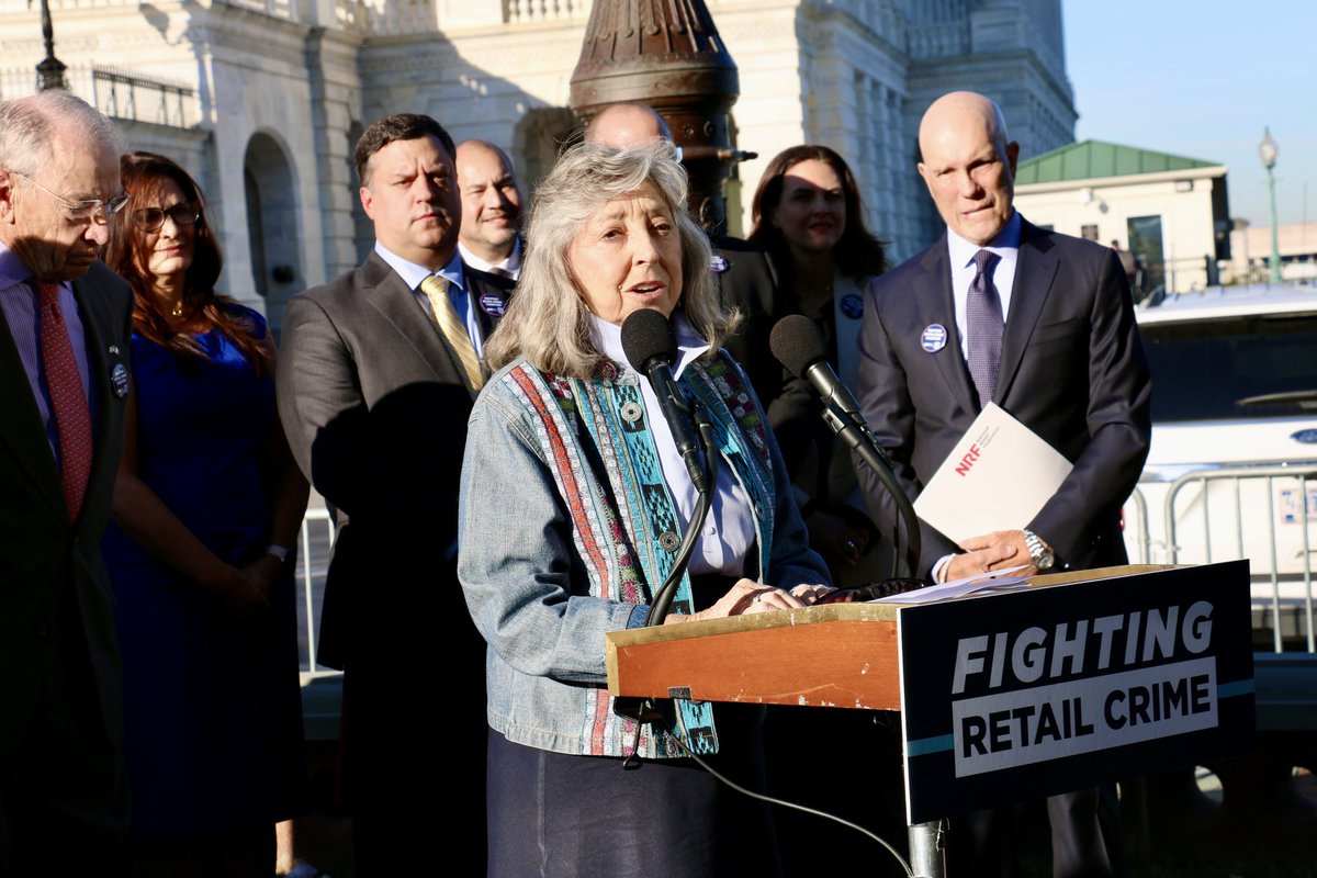 Dina Titus tweet media