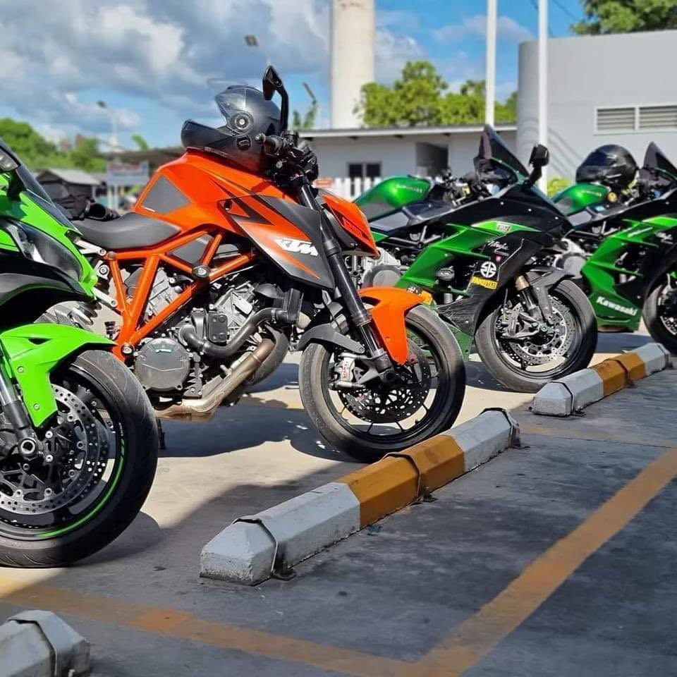 Dare to be different #KTM