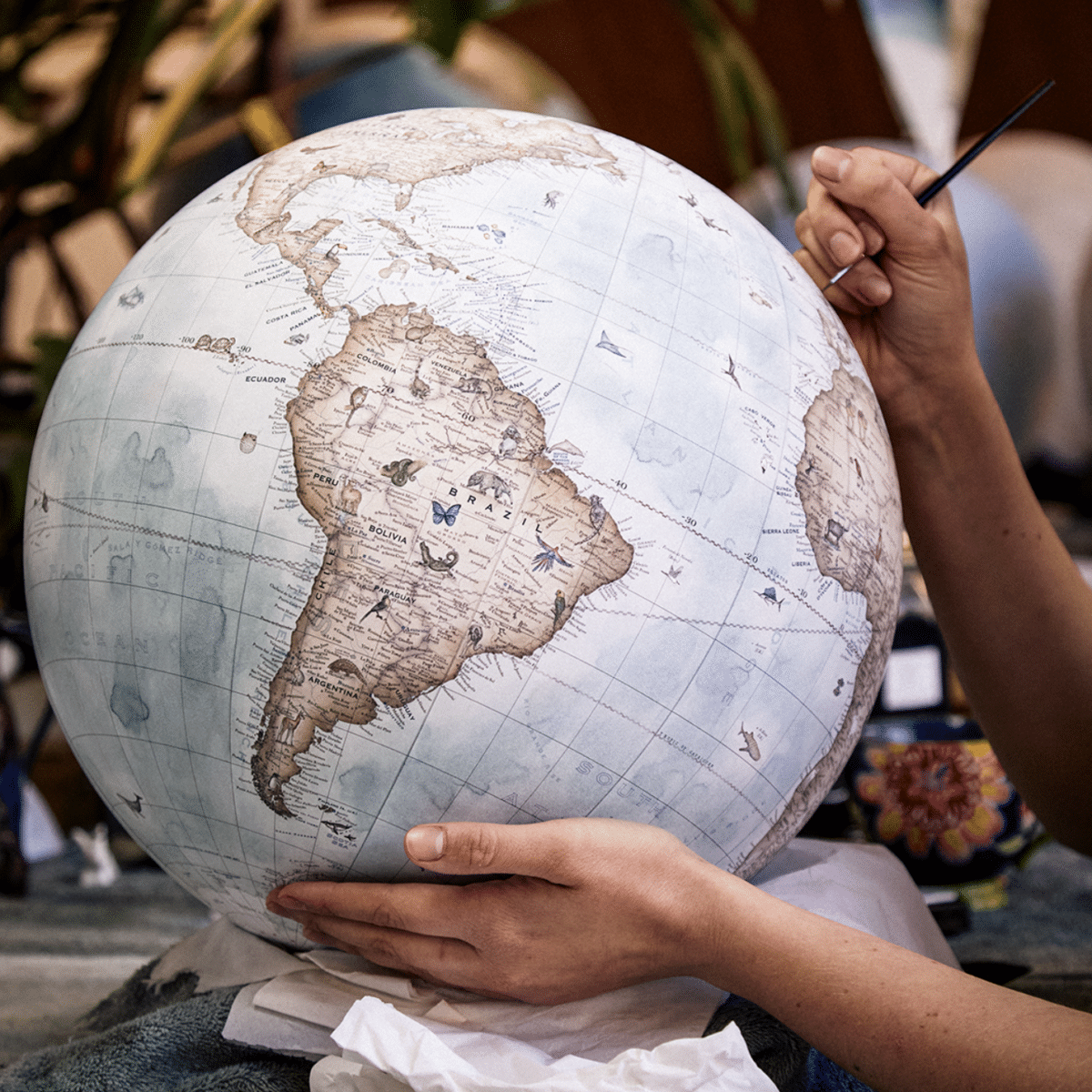 A fascinating unpacking of the ingenuity and skill involved in a glorious pursuit: "On the Artisanal Craft of Making a Globe" <a href="/globemakers/">Bellerby & Co Globemakers</a> <a href="/lithub/">Literary Hub</a>  
(Plus- Dimitrie Cantemir)  

Spin the sphere: roughlydaily.com/2023/10/26/the…