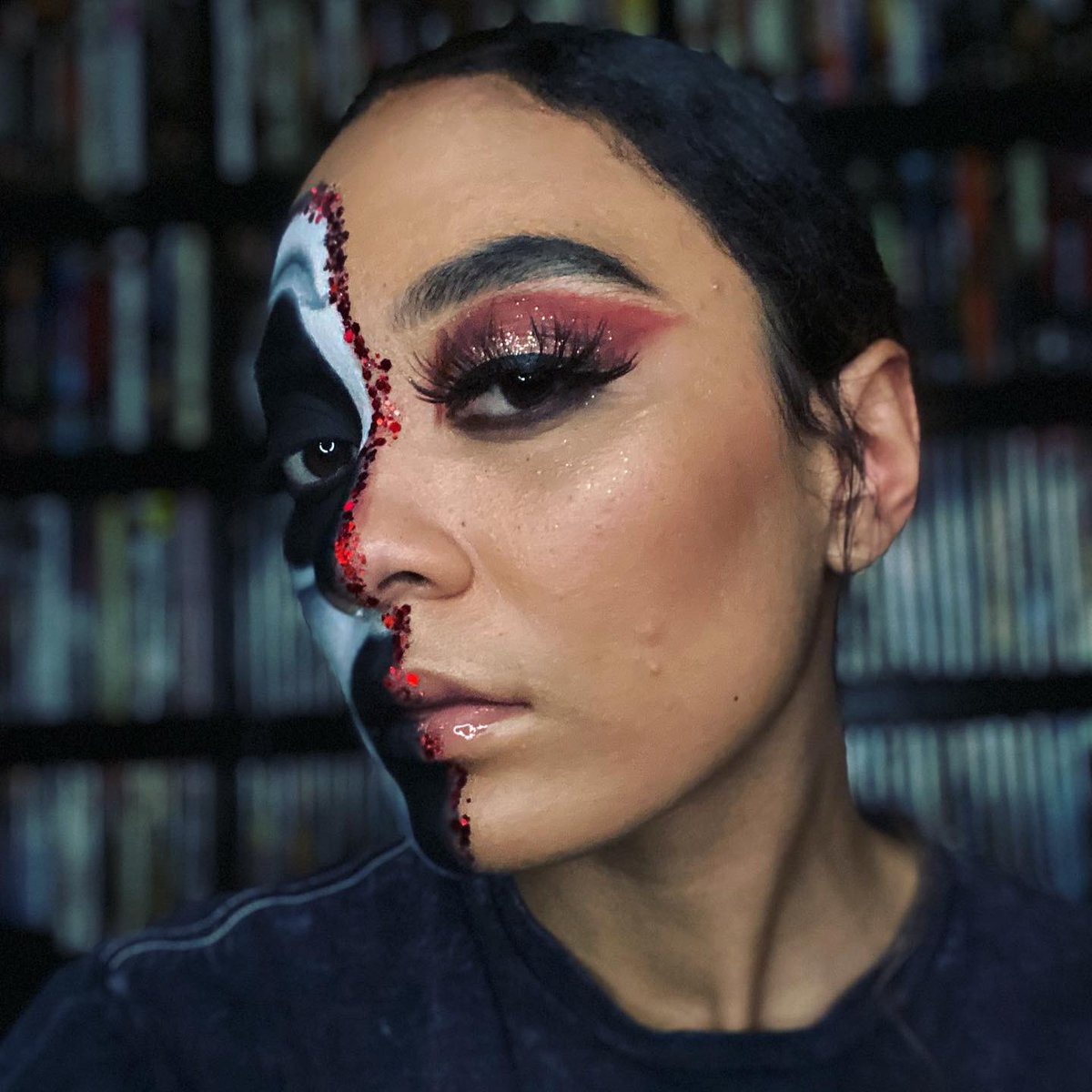TrueGoddessGlam's tweet photo. Ghostface Halloween Glam #SCREAM https://t.co/mERrbaXEHW