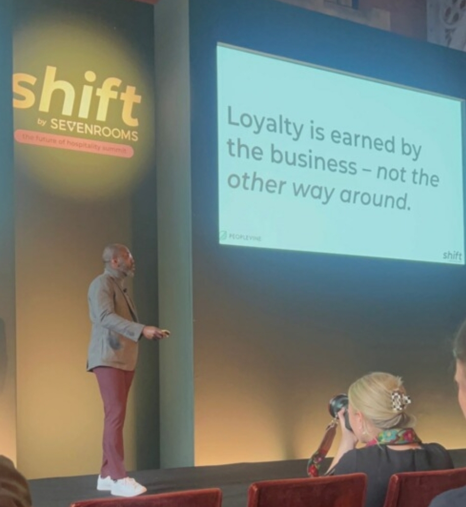 ACGsocial's tweet photo. $ACGX #PeopleVine had another great conference! #London with #SevenRooms for their Future of #Hospitality Summit. #Membership is the future of Hospitality! #MoPresents https://t.co/8ExChpYYfy #PrivateMembership #MembershipClubs #MemberPayments #GlobalProfile #CRM $ACGX https://t.co/nzzyXiq4GB