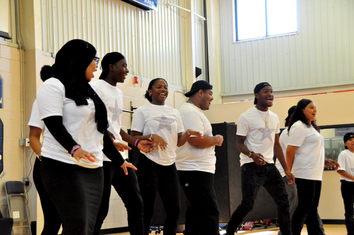 TTE Welcomes Mama C! Students at Carter G. Woodson School welcomed Mama Charlotte O'Neal, aka Mama C, to Winston-Salem with a performance of her poems ‘I Loves Me Some Hip Hop Beats!’ and ‘Be Love.’ #TeenTheatreEnsemble