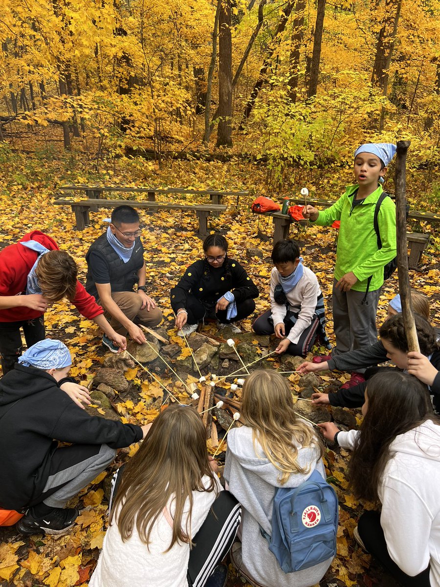D70HMSOutdoorEd's tweet photo. Surviving the wilderness at #hmsoutdoored23 https://t.co/zGIQlUix0F